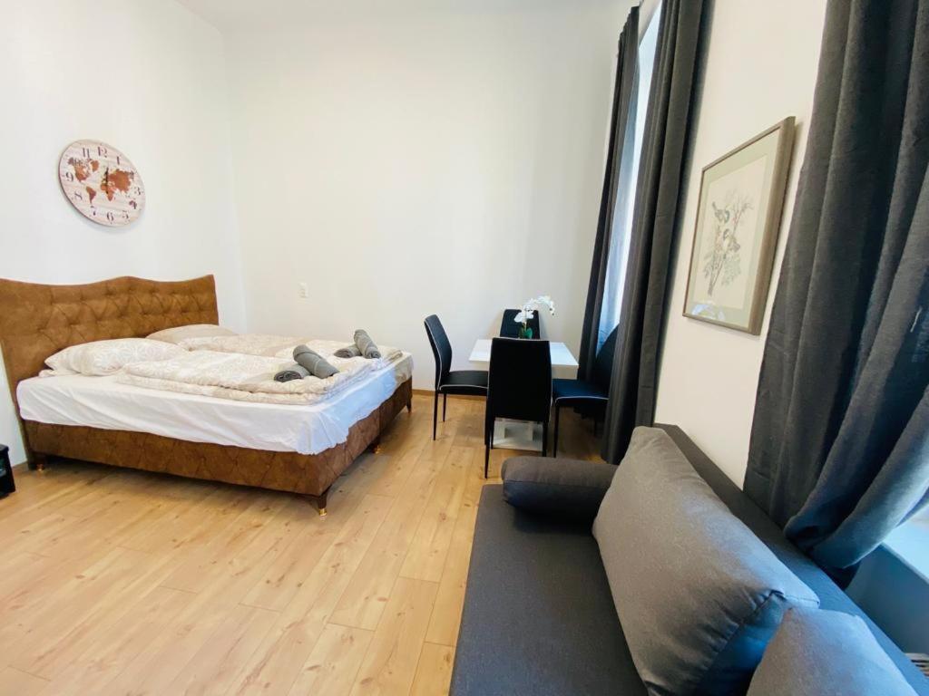 Quad-Room Near Prater Stern Вена Экстерьер фото