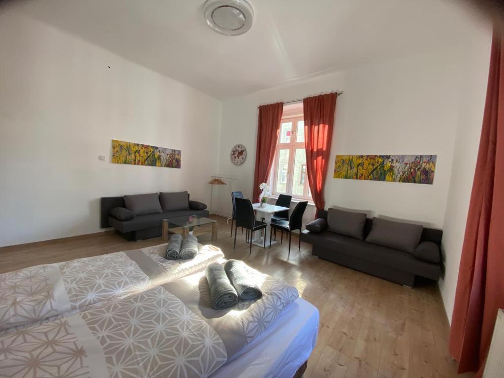 Quad-Room Near Prater Stern Вена Экстерьер фото